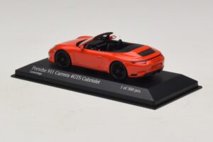 Porsche 911 991.1 Carrera 4 GTS Kabrioletas Oranžinis Minichamps 1:43 410067331 Metalas - nuotrauka 3 iš 5