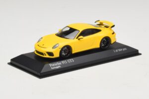 Porsche 911 991.1 GT3 Geltonas Minichamps 1:43 410066020 Metalas - nuotrauka 2 iš 5