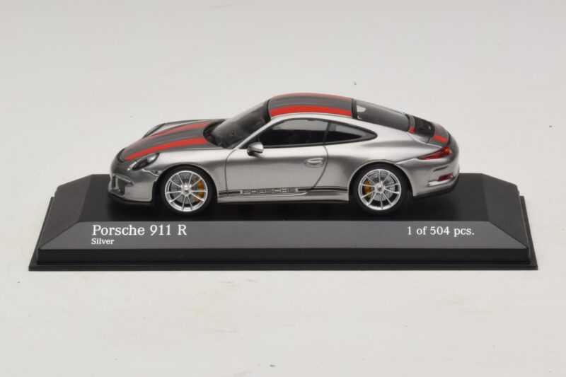 Porsche 911 991.1 R Sidabrinis Su Oranžinėmis Juostomis Minichamps 1:43 410066222 Metalas