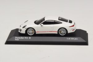Porsche 911 991.1 R Baltas Minichamps 1:43 410066221 Metalas