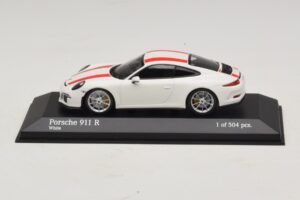Porsche 911 991.1 R Baltas Su Raudonomis Juostomis Minichamps 1:43 410066220 Metalas - nuotrauka 2 iš 6