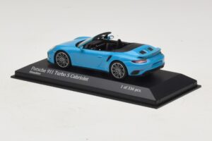 Porsche 911 991.1 Turbo S Kabrioletas Mėlynas Minichamps 1:43 410067182 Metalas - nuotrauka 3 iš 5