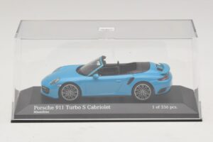 Porsche 911 991.1 Turbo S Kabrioletas Mėlynas Minichamps 1:43 410067182 Metalas - nuotrauka 4 iš 5