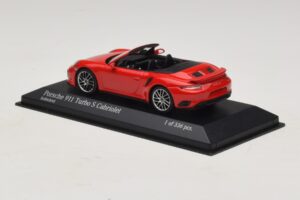 Porsche 911 991.1 Turbo S Kabrioletas Raudonas Minichamps 1:43 410067180 Metalas - nuotrauka 3 iš 5