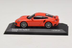 Porsche 911 991.1 Turbo S Oranžinis Minichamps 1:43 410067171 Metalas