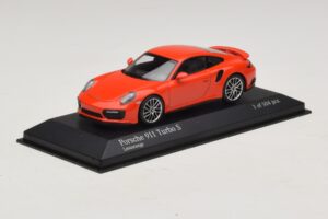 Porsche 911 991.1 Turbo S Oranžinis Minichamps 1:43 410067171 Metalas - nuotrauka 2 iš 5