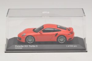 Porsche 911 991.1 Turbo S Oranžinis Minichamps 1:43 410067171 Metalas - nuotrauka 4 iš 5
