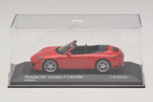 Porsche 911 991.2 Carrera 4 Kabrioletas Raudonas Minichamps 1:43 410067230 Metalas - nuotrauka 4 iš 5