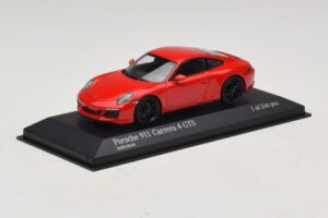 Porsche 911 991.2 Carrera 4 GTS Raudonas Minichamps 1:43 410067320 Metalas - nuotrauka 2 iš 5