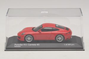 Porsche 911 991.2 Carrera 4S Raudonas Minichamps 1:43 410067240 Metalas - nuotrauka 4 iš 5
