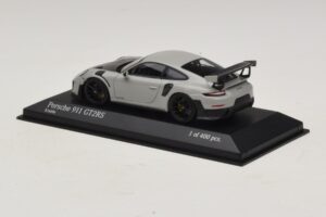 Porsche 911 991.2 GT2 RS Chalk Minichamps 1:43 410067237 Metalas - nuotrauka 3 iš 5