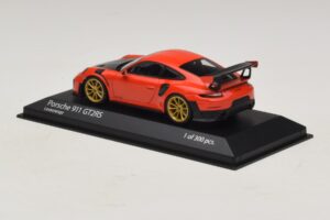 Porsche 911 991.2 GT2 RS Oranžinis Minichamps 1:43 410067229 Metalas - nuotrauka 3 iš 5
