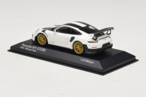 Porsche 911 991.2 GT2 RS Weissach Package Baltas Minichamps 1:43 410067222 Metalas - nuotrauka 3 iš 5