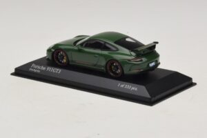 Porsche 911 991.2 GT3 Žalias Minichamps 1:43 410066028 Metalas - nuotrauka 3 iš 5