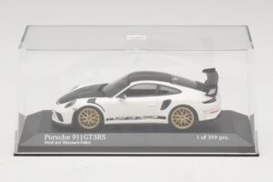 Porsche 911 991.2 GT3 RS Baltas Su Weissach Package Minichamps 1:43 410067022 Metalas - nuotrauka 4 iš 5
