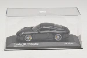 Porsche 911 991.2 GT3 Touring Juoda Metalik Minichamps 1:43 410067424 Metalas - nuotrauka 4 iš 5