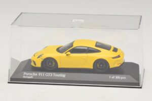 Porsche 911 991.2 GT3 Touring Geltonas Minichamps 1:43 410067421 Metalas - nuotrauka 4 iš 5