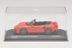 Porsche 911 991 Turbo S Kabrioletas Oranžinis Minichamps 1:43 410067181 Metalas - nuotrauka 4 iš 5