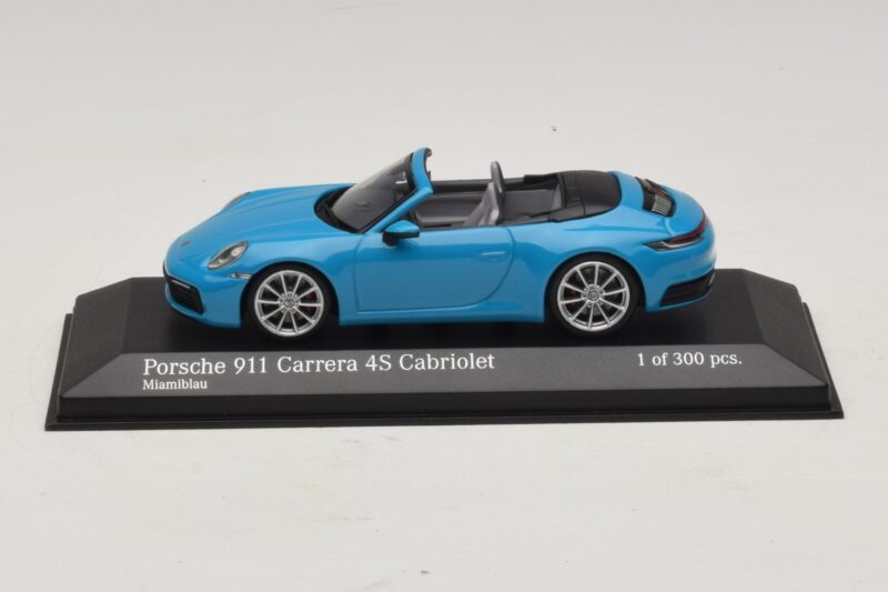 Porsche 911 992 Carrera 4S Kabrioletas Mėlynas Minichamps 1:43 410069332 Metalas