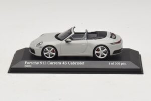 Porsche 911 992 Carrera 4S Kabrioletas Pilkas Minichamps 1:43 410069331 Metalas