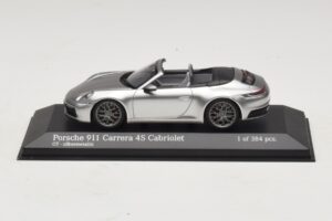 Porsche 911 992 Carrera 4S Kabrioletas Sidabrinis Minichamps 1:43 410069330 Metalas