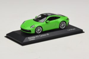 Porsche 911 992 Carrera 4S Žalias Minichamps 1:43 410069322 Metalas - nuotrauka 2 iš 5