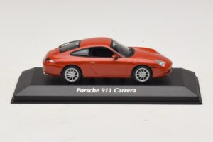 Porsche 911 996 Carrera Orange Metallic Maxichamps 1:43 940061021 Metalas