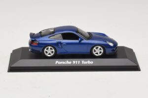 Porsche 911 996 Turbo Blue Metallic Maxichamps 1:43 940069301 Metalas