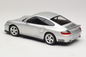 Porsche 911 996 Turbo Sidabrinis KK-Scale 1:18 KKDC181471 Metalas - nuotrauka 5 iš 6