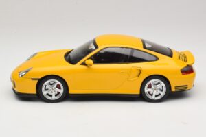 Porsche 911 996 Turbo Geltonas KK-Scale 1:18 KKDC181473 Metalas - nuotrauka 3 iš 6