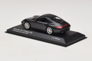 Porsche 911 997 Carrera 4S Pilka Metalik Minichamps 1:43 403066430 Metalas - nuotrauka 3 iš 5