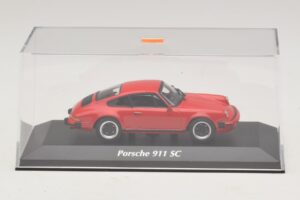 Porsche 911 SC Raudonas Maxichamps 1:43 940062021 Metalas - nuotrauka 4 iš 5