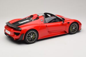 Porsche 918 Spyder Weissach Package Guards Red AUTOart 1:12 12122 Metalas - nuotrauka 3 iš 8
