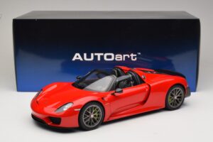 Porsche 918 Spyder Weissach Package Guards Red AUTOart 1:12 12122 Metalas - nuotrauka 8 iš 8