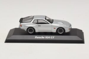 Porsche 924 GT Sidabrinis Maxichamps 1:43 940066122 Metalas