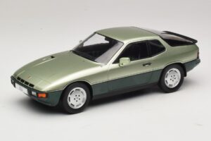 Porsche 924 Turbo Šviesiai Žalia & Tamsiai Žalia MCG 1:18 MCG18660 Metalas