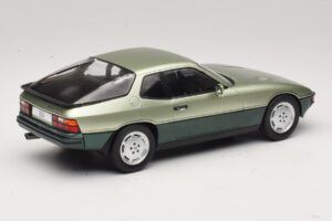 Porsche 924 Turbo Šviesiai Žalia & Tamsiai Žalia MCG 1:18 MCG18660 Metalas - nuotrauka 2 iš 6