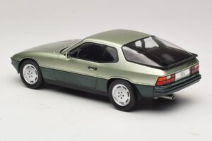 Porsche 924 Turbo Šviesiai Žalia & Tamsiai Žalia MCG 1:18 MCG18660 Metalas - nuotrauka 5 iš 6