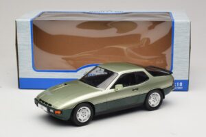 Porsche 924 Turbo Šviesiai Žalia & Tamsiai Žalia MCG 1:18 MCG18660 Metalas - nuotrauka 6 iš 6
