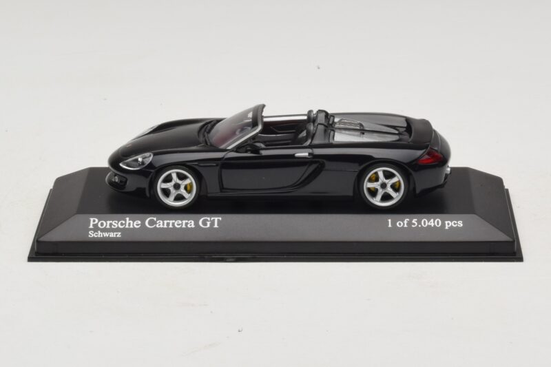Porsche Carrera GT Juodas Minichamps 1:43 430060230 Metalas
