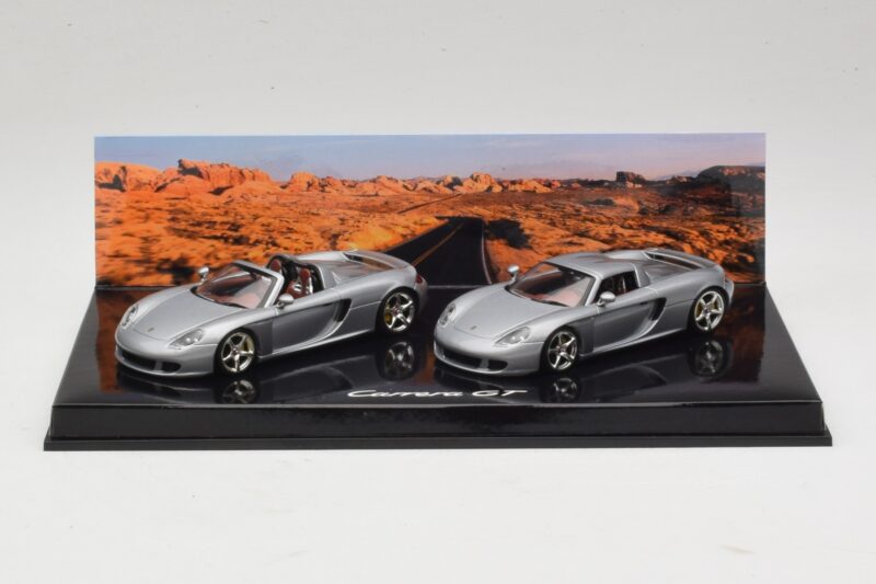Porsche Carrera GT Spider & Kupė Rinkinys Sidabrinis Minichamps 1:43 Porsche Carrera GT Spider & Kupė Rinkinys Sidabrinis Minichamps 1:43 WAP02010314 Metalas