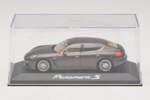 Porsche Panamera 970 S Ruda Metalik Minichamps 1:43 WAP0203400E Metalas - nuotrauka 4 iš 5