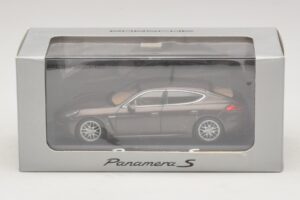 Porsche Panamera 970 S Ruda Metalik Minichamps 1:43 WAP0203400E Metalas - nuotrauka 5 iš 5