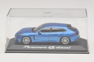 Porsche Panamera 971 4S Diesel Mėlyna Metalik Minichamps 1:43 WAP0207600H Metalas - nuotrauka 4 iš 5