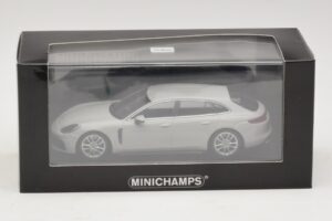 Porsche Panamera 971 Sport Turismo 4E-Hybrid Pilkas Minichamps 1:43 410066114 Metalas - nuotrauka 5 iš 5
