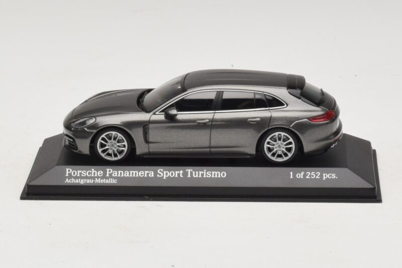 Porsche Panamera 971 Sport Turismo 4S Pilkas Minichamps 1:43 410066111 Metalas