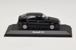 Renault 19 Juodas Maxichamps 1:43 Renault 19 Juodas Maxichamps 1:43 940113701 Metalas