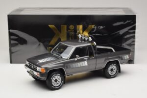 Toyota Hilux N50 Xtra Cab 4x4 Pilkas Metalik KK-Scale 1:18 KKDC181563 Metalas - nuotrauka 6 iš 6