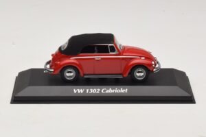 Volkswagen 1302 Kabrioletas Raudonas Maxichamps 1:43 940055031 Metalas