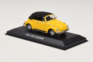 Volkswagen 1302 Kabrioletas Geltonas Maxichamps 1:43 940055030 Metalas - nuotrauka 3 iš 5